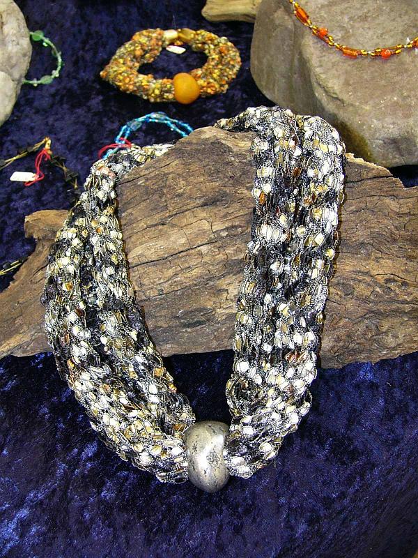dodemontmonika02.jpg - Monika Dodemont: Schmuck