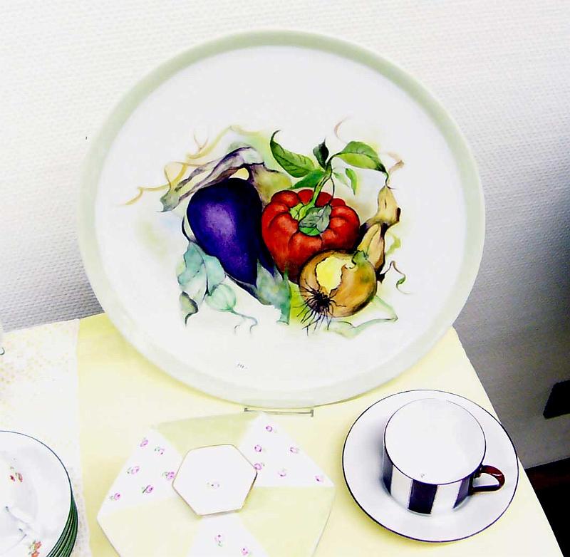 stolle07.jpg - Magdalene Stolle: handbemaltes Porzellan